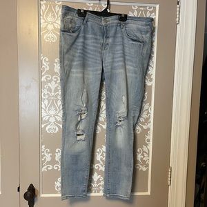 Mossimo Mid-rise Skinny Distressed Jeans Sz 14